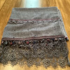 Gray Lace Trim Scarf